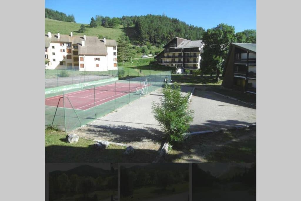 Petit Studio Mansarde 18 M2 Avec Navette Gratuit Aux Pistes De Ski Gresse-en-Vercors Kültér fotó