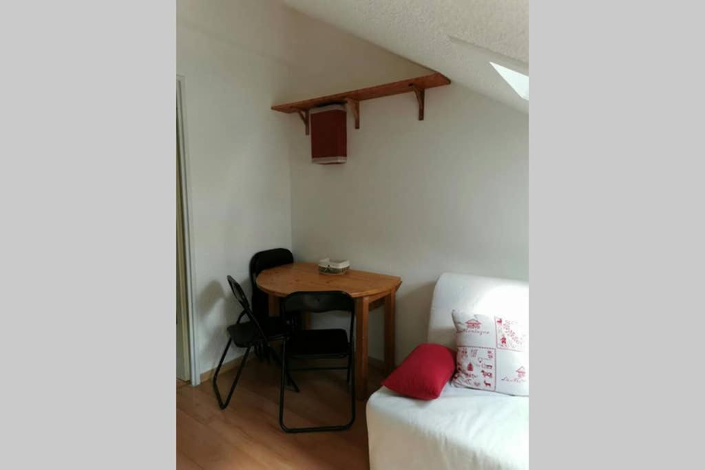 Petit Studio Mansarde 18 M2 Avec Navette Gratuit Aux Pistes De Ski Gresse-en-Vercors Kültér fotó