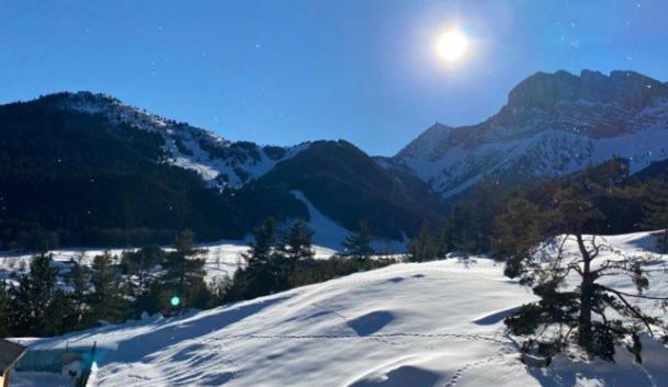 Petit Studio Mansarde 18 M2 Avec Navette Gratuit Aux Pistes De Ski Gresse-en-Vercors Kültér fotó
